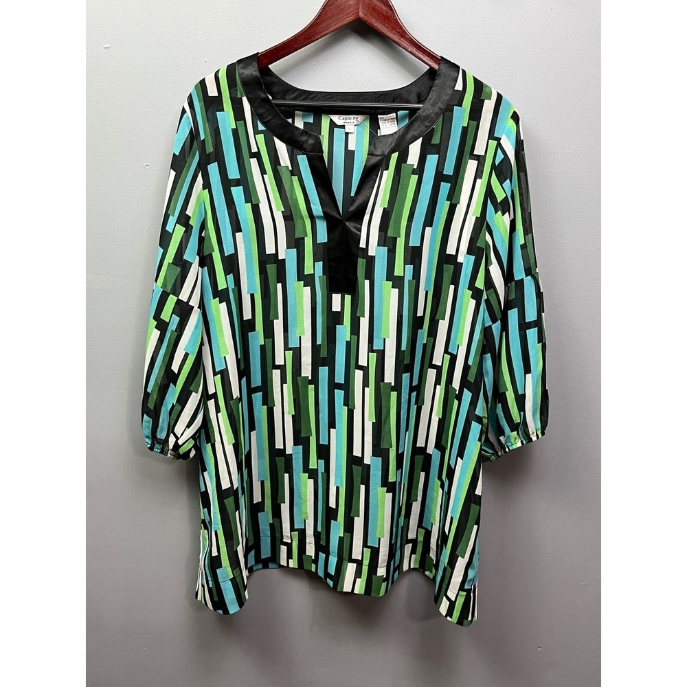 Capacity Unlimited Tunic Womens 1X Green Geometric Split Neck CUL1903X‎ Blouse